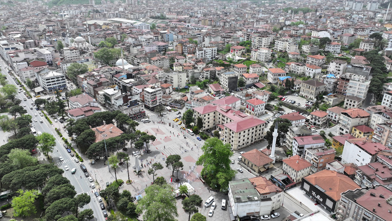 17 İlden 300 Sporcu Ünye Sokaklarında