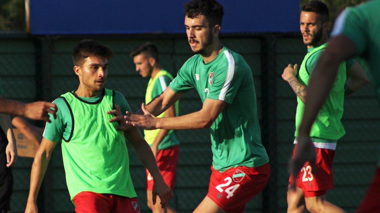 Karşıyaka Transfer Haberleri: Üç Yabancı Aranıyor