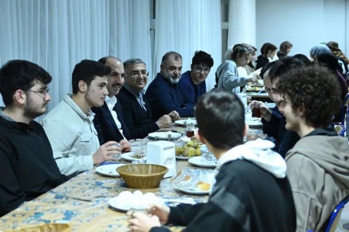 Konya'da Yatılı Öğrencilere Manevi Destek Sağlanıyor
